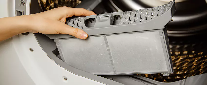 Signs Of A Clogged Dryer Lint Trap in McAllen, Texas